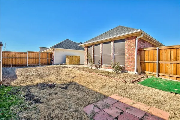 $2,395 | 4424 Maple Shade Avenue, Sachse, TX 75048