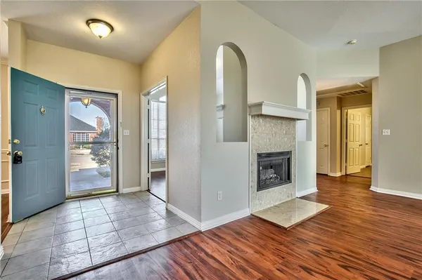 $2,395 | 4424 Maple Shade Avenue, Sachse, TX 75048