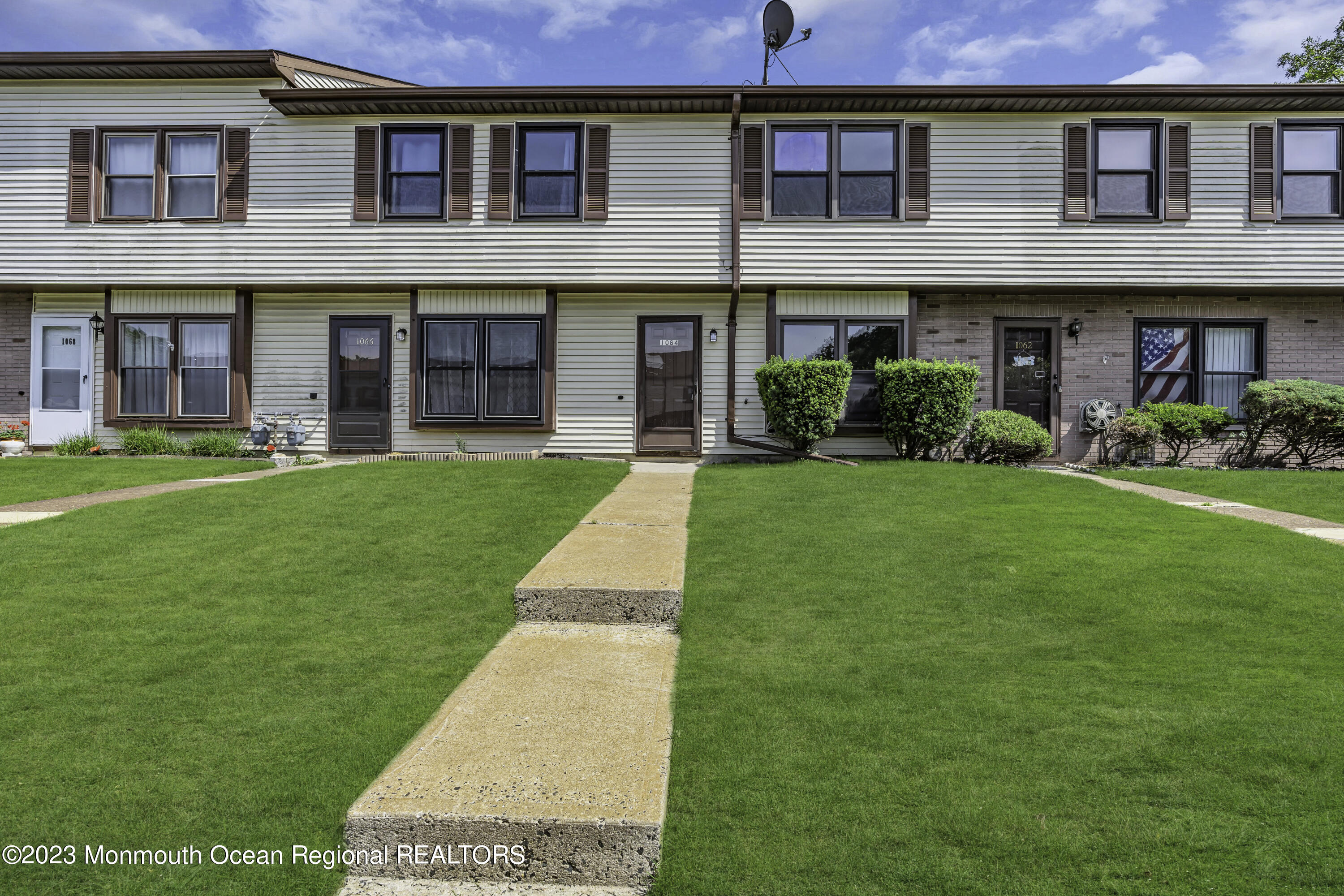 1064 Sawmill Road, Unit 70 Brick, NJ 08724 - Photo 3 of 40 004_dsc01654-1