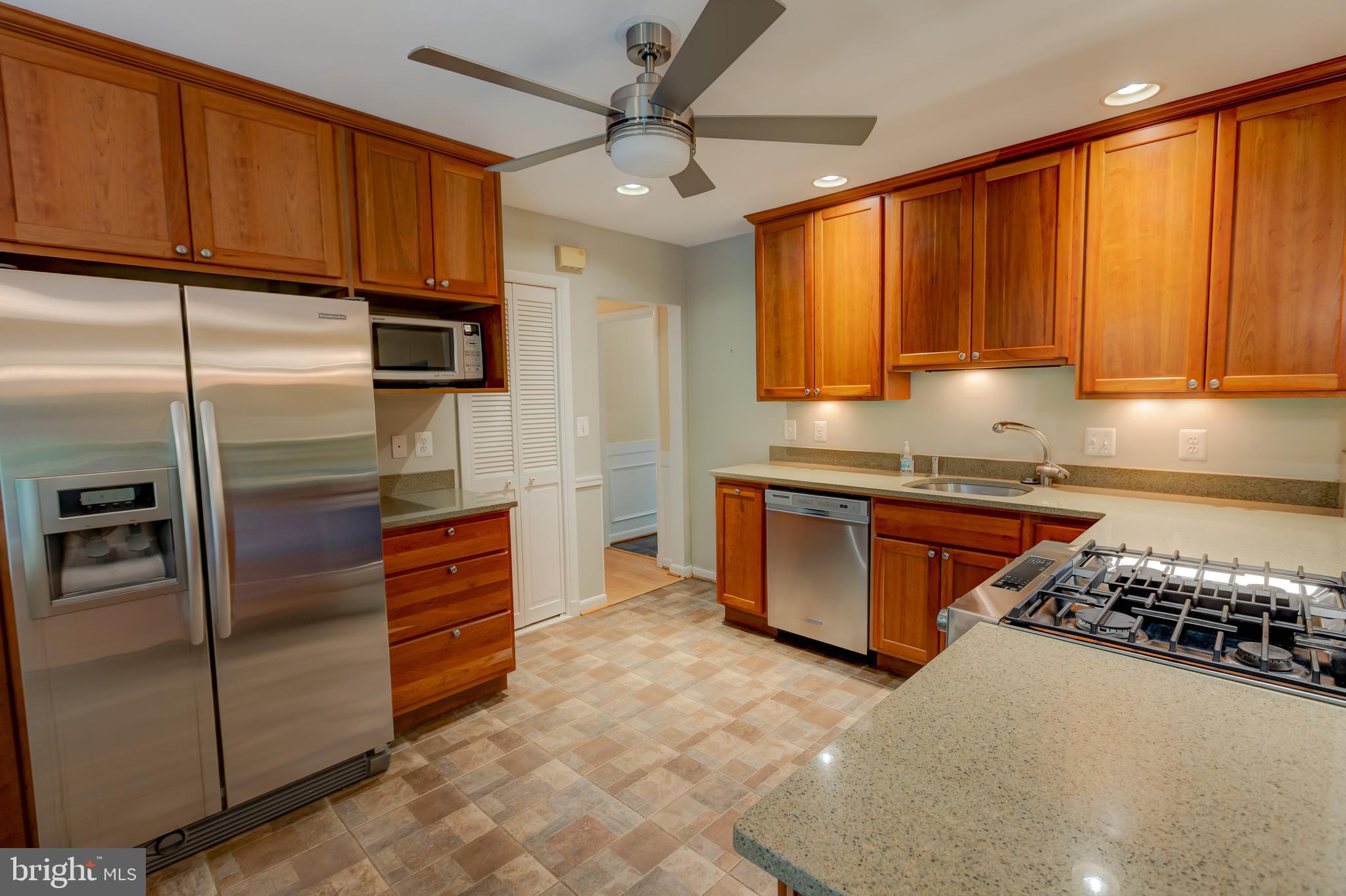 1112 High Country Road Towson, MD 21286 - Photo 13 of 42