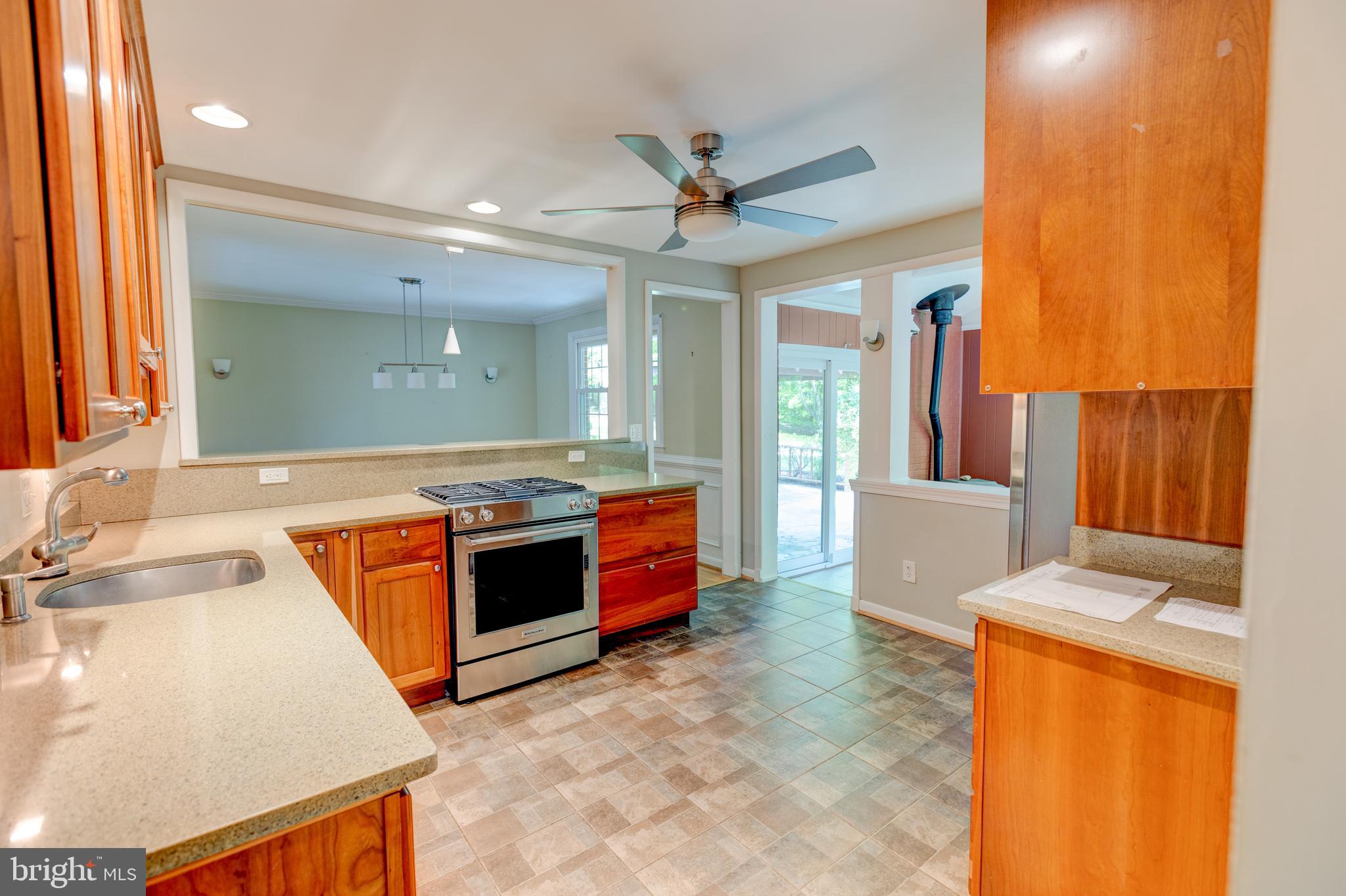 1112 High Country Road Towson, MD 21286 - Photo 14 of 42