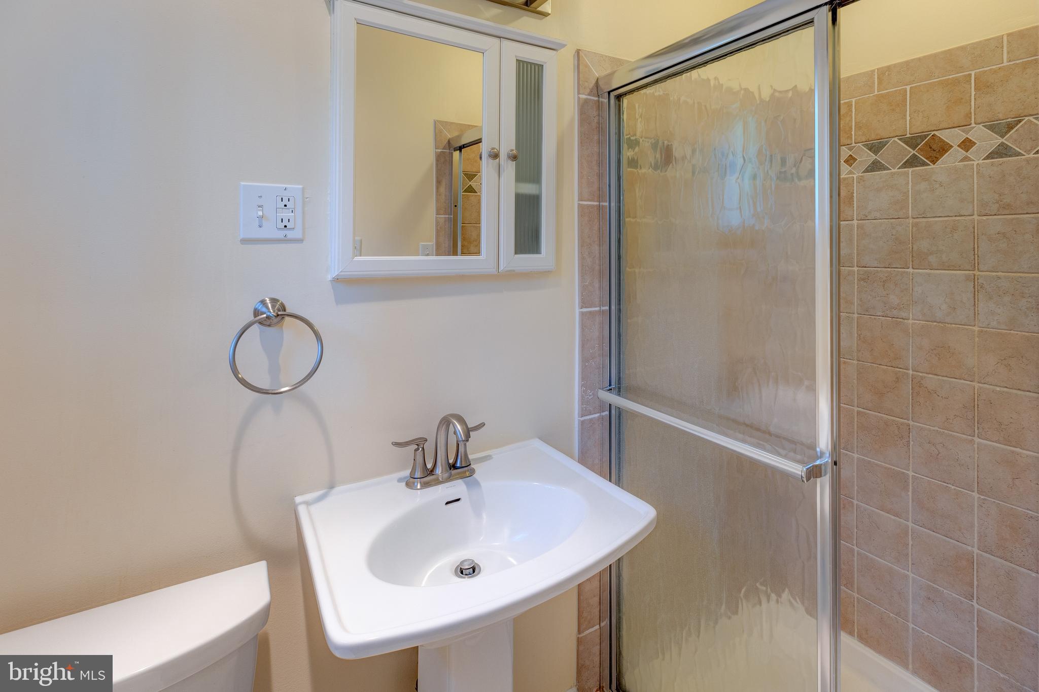 1112 High Country Road Towson, MD 21286 - Photo 21 of 42