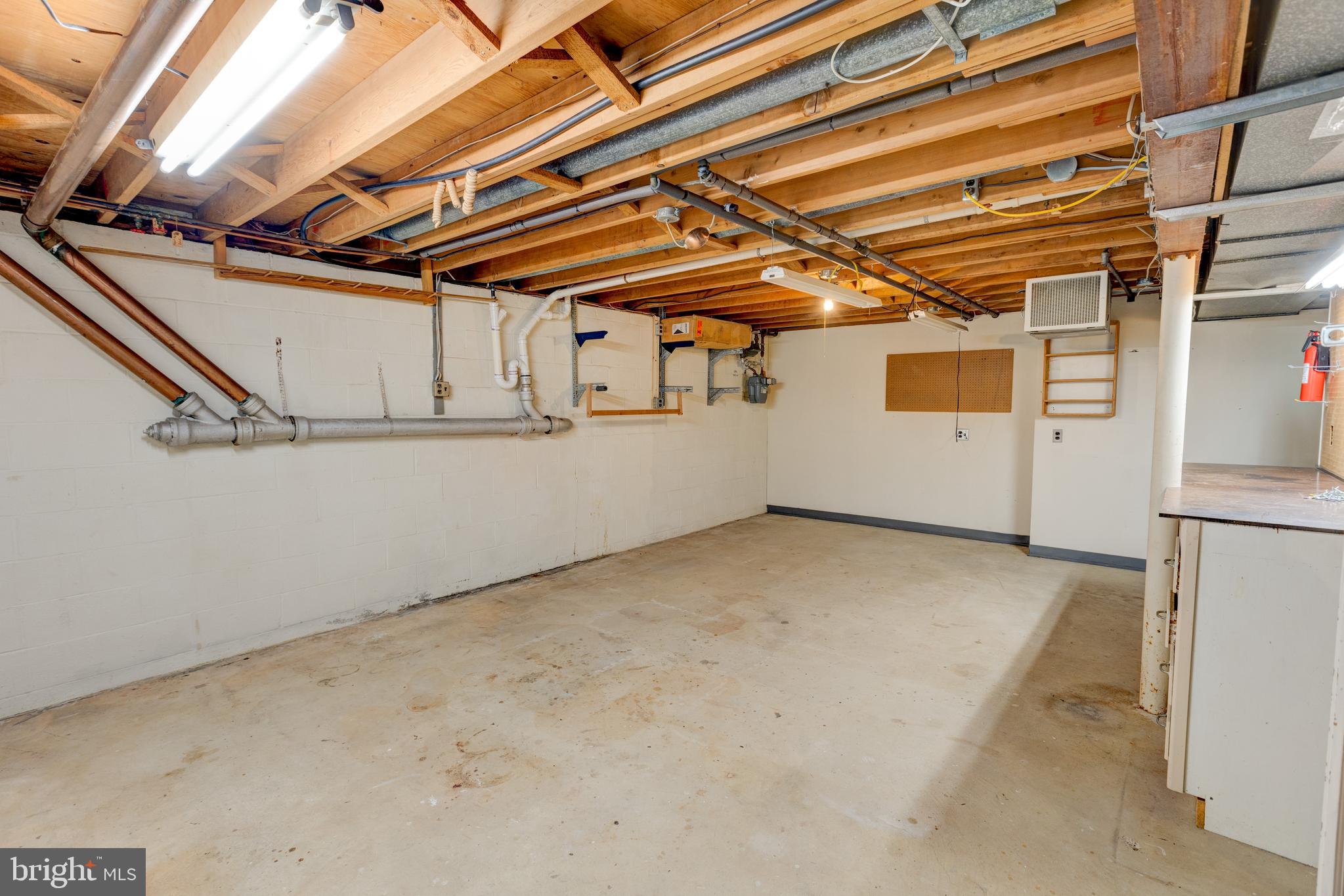 1112 High Country Road Towson, MD 21286 - Photo 34 of 42