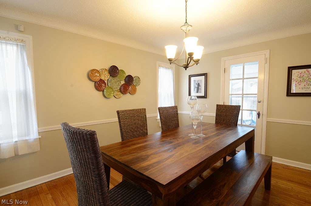 1188 Pennfield Road Cleveland, OH 44121 - Photo 7 of 17