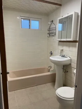 $2,600 | 92 Clifton Street, Unit 1, Malden, MA 02148