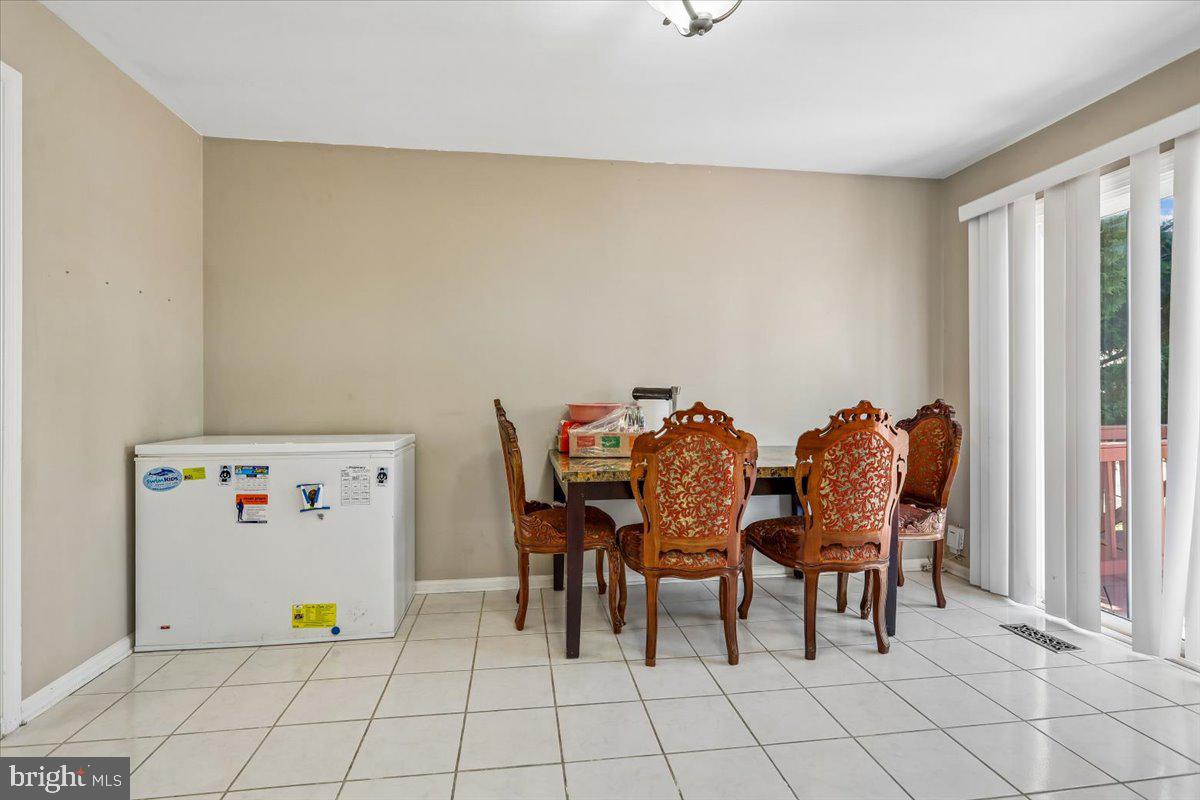 9077 Slate Stone Loop Bristow, VA 20136 - Photo 40 of 49