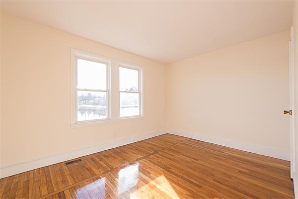 15 Castle Road Weymouth, MA 02189 - Photo 15 of 24 Gallery Image 15
