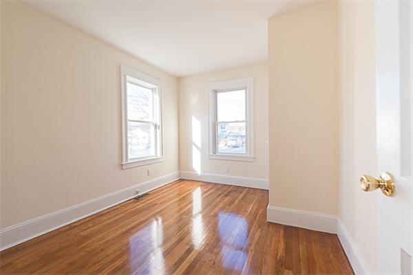 15 Castle Road Weymouth, MA 02189 - Photo 17 of 24 Gallery Image 17