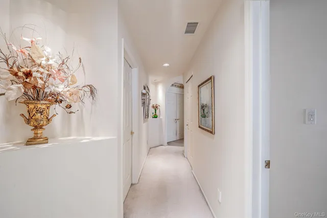 $1,199,000 | 148 Country Club Drive, Commack, NY 11725