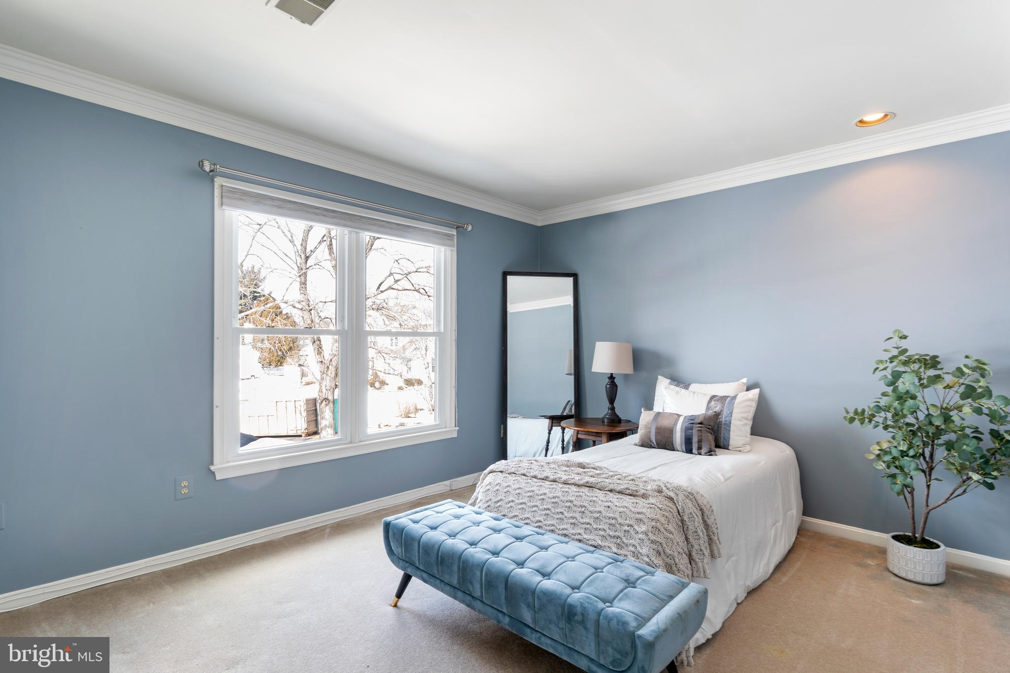 17114 Fitzroy Way Olney, MD 20832 - Photo 19 of 42 Upstairs Bedroom 1
