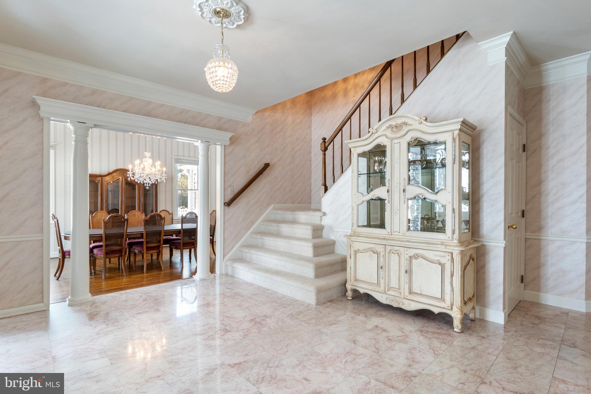 17114 Fitzroy Way Olney, MD 20832 - Photo 3 of 42 Foyer