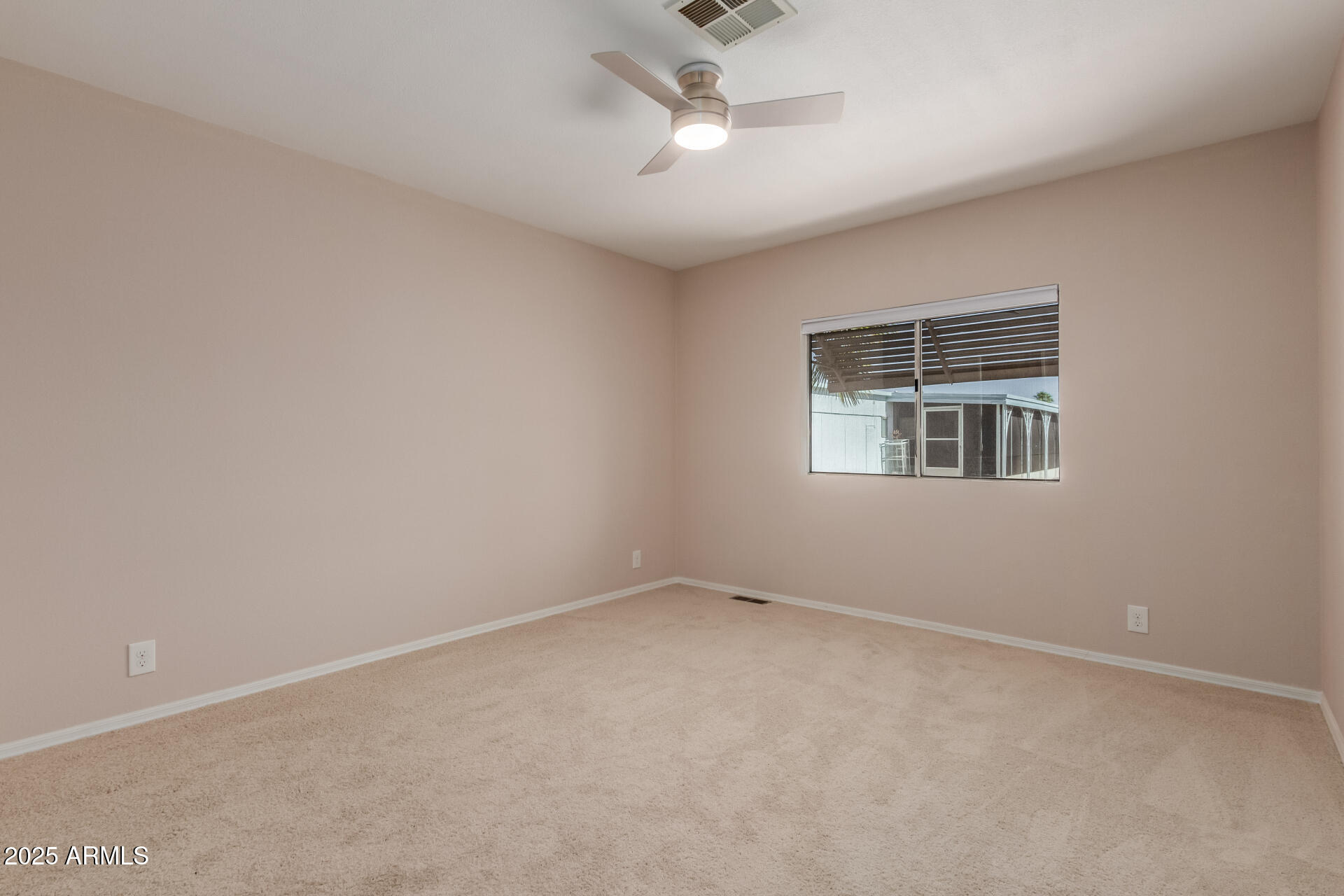 3036 East Utopia Road, Unit 12 Phoenix, AZ 85050 - Photo 15 of 24 23 Utopia