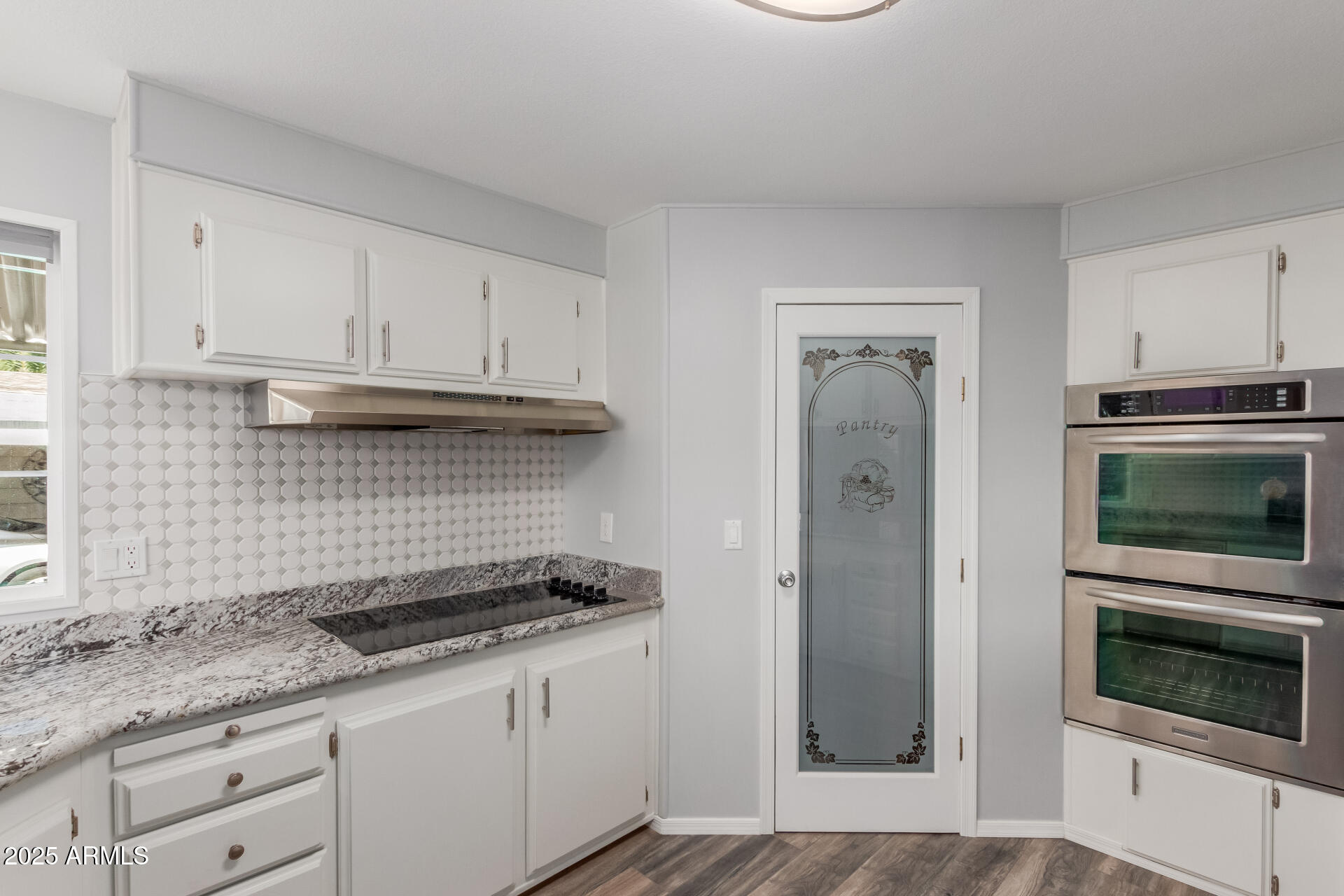 3036 East Utopia Road, Unit 12 Phoenix, AZ 85050 - Photo 5 of 24 11 Utopia