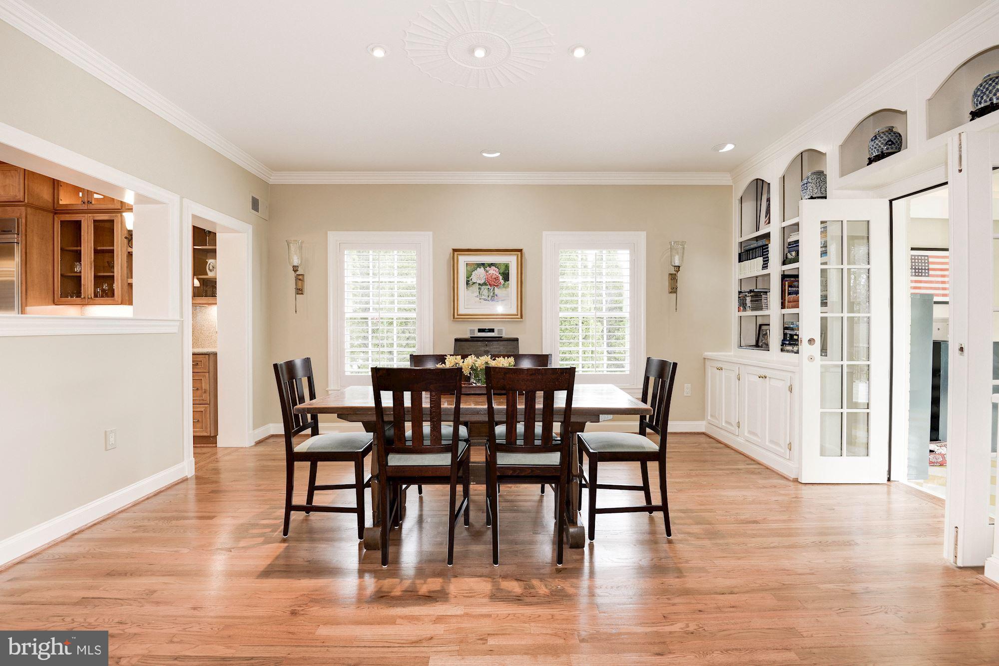 104 Morven Park Road Southwest Leesburg, VA 20175 - Photo 16 of 60