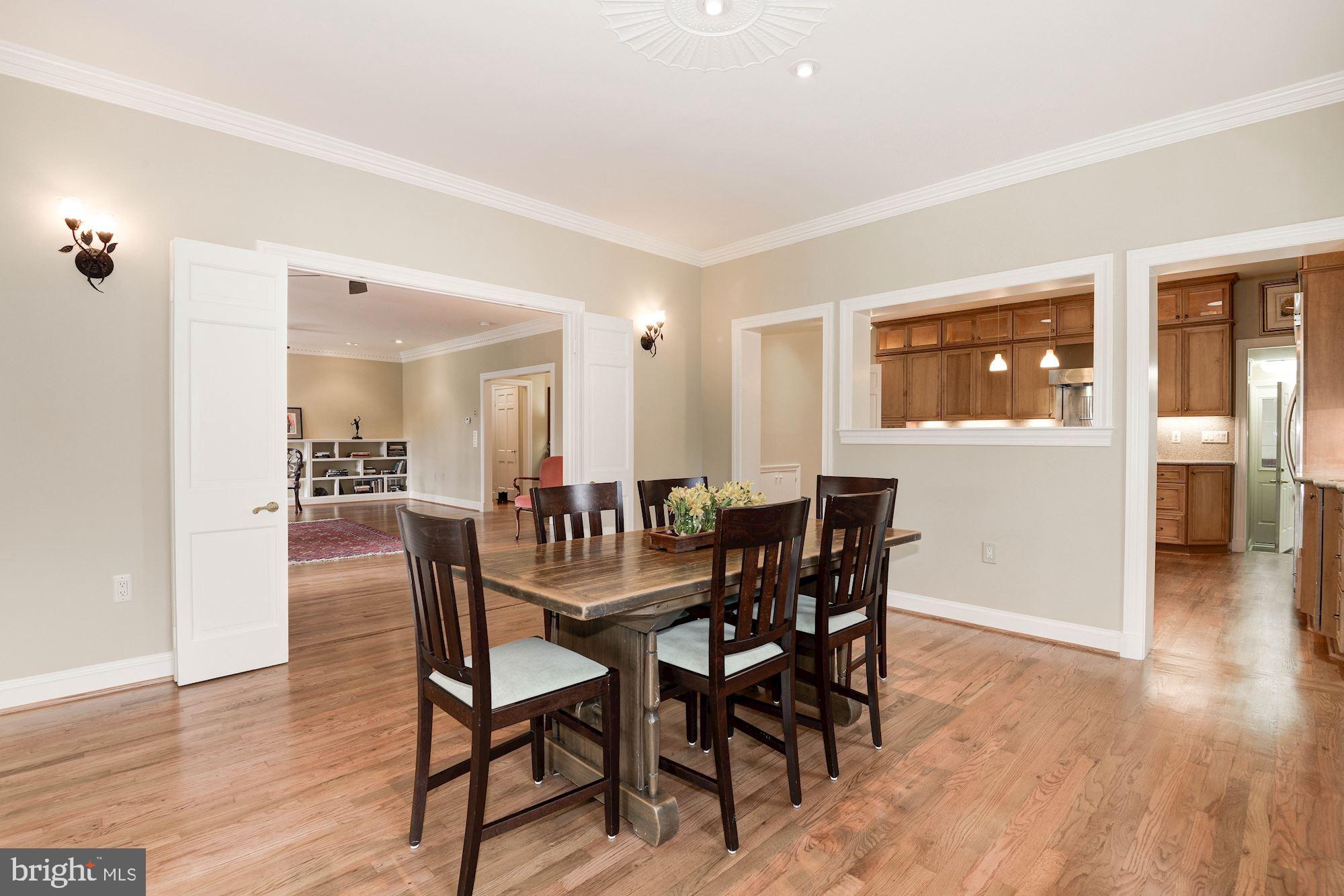 104 Morven Park Road Southwest Leesburg, VA 20175 - Photo 17 of 60