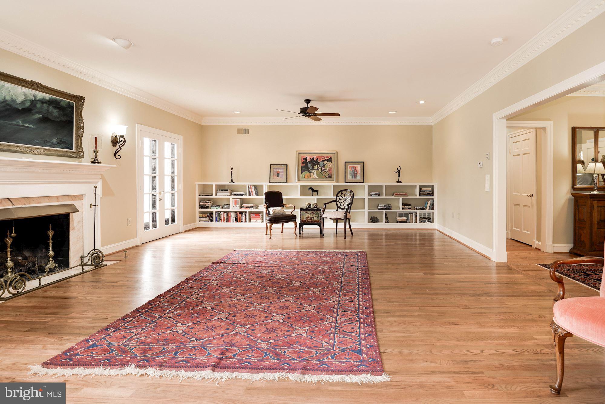 104 Morven Park Road Southwest Leesburg, VA 20175 - Photo 8 of 60
