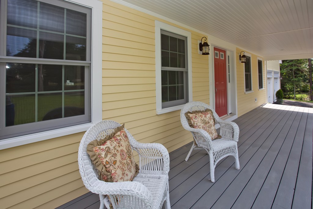260 First Parish Road Scituate, MA 02066 - Photo 3 of 29