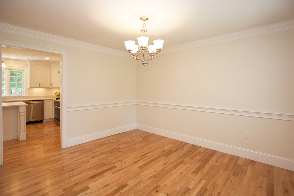 260 First Parish Road Scituate, MA 02066 - Photo 4 of 29