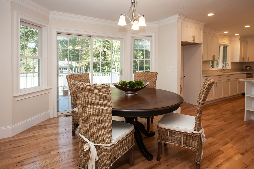260 First Parish Road Scituate, MA 02066 - Photo 8 of 29