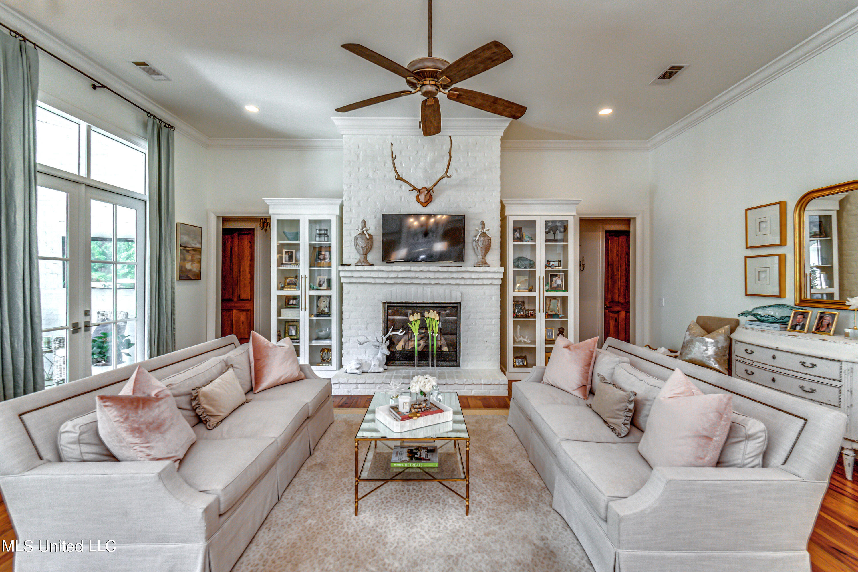 243 Hidden Oaks Drive Ridgeland, MS 39157 - Photo 7 of 60 243 Hidden Oaks Dr-57