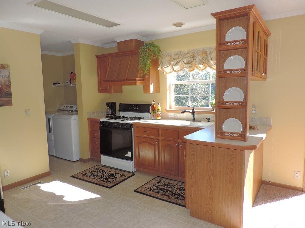 89230 Mill Hill Road Bowerston, OH 44695 - Photo 2 of 16