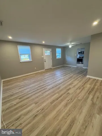 $2,495 | 387 Maple Street, Warminster, PA 18974