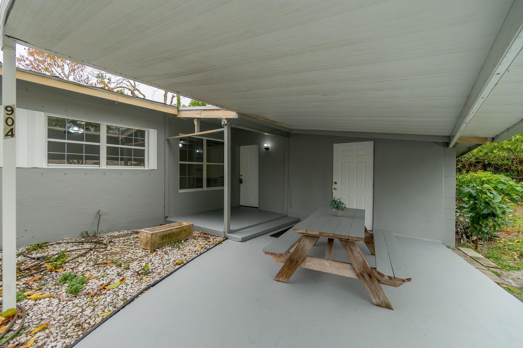 904 Southeast 16th Street Stuart, FL 34994 - Photo 3 of 24 Carport