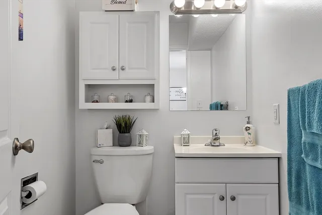 $365,500 | 741 Washington Street, Unit 7, Easton, MA 02375