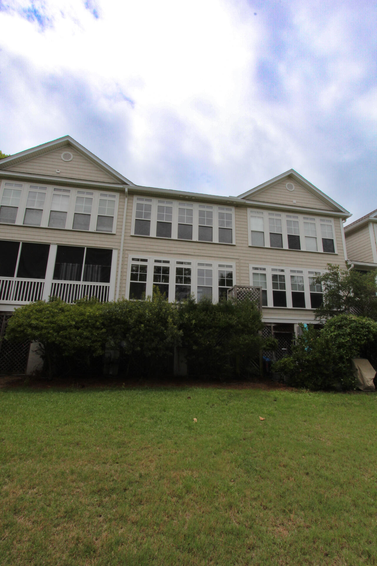 1802 Hopeman Lane Mount Pleasant, SC 29466 - Photo 32 of 35