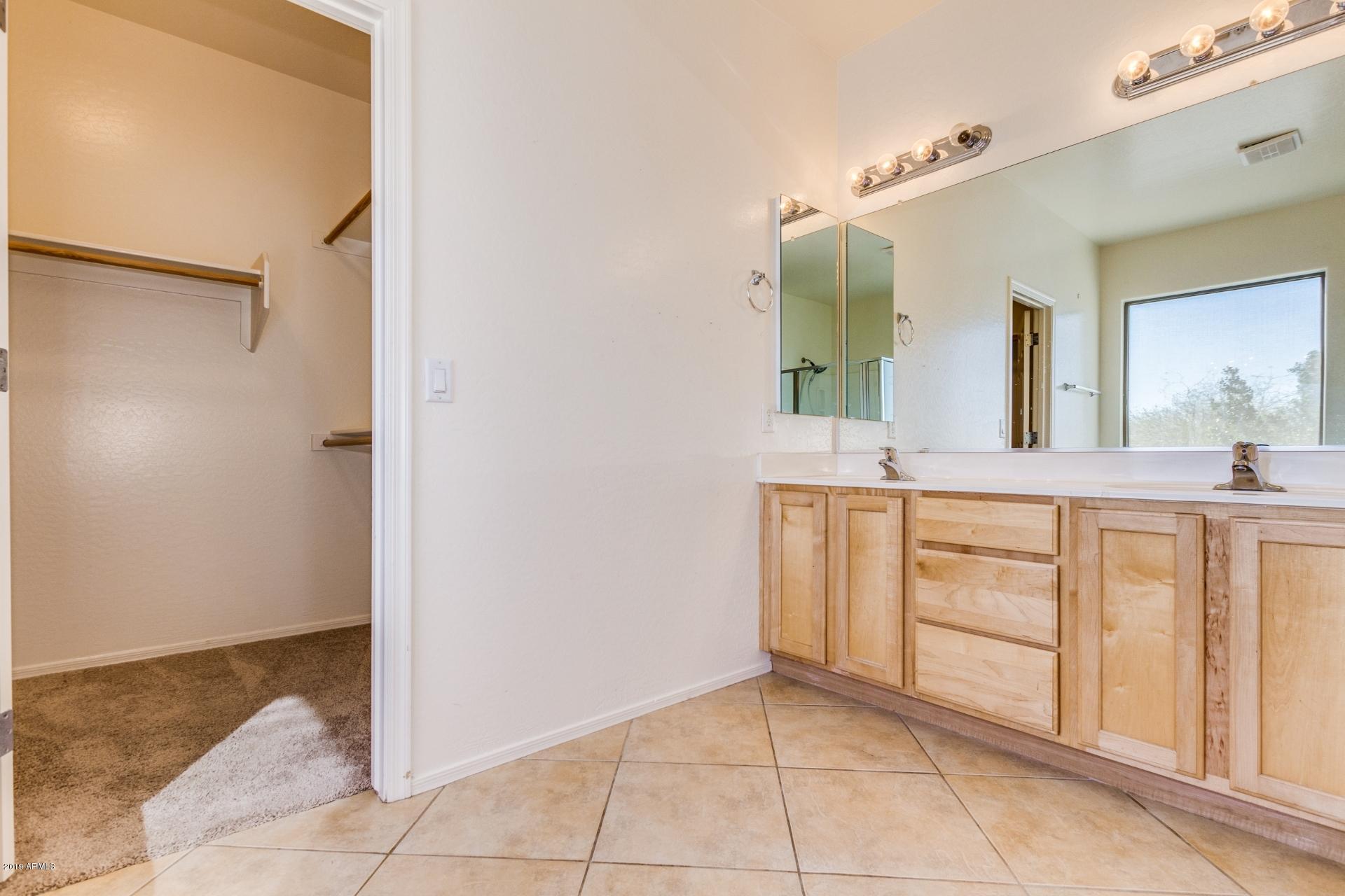 13781 West Redfield Road Surprise, AZ 85379 - Photo 17 of 21 0017-Redfield (17)