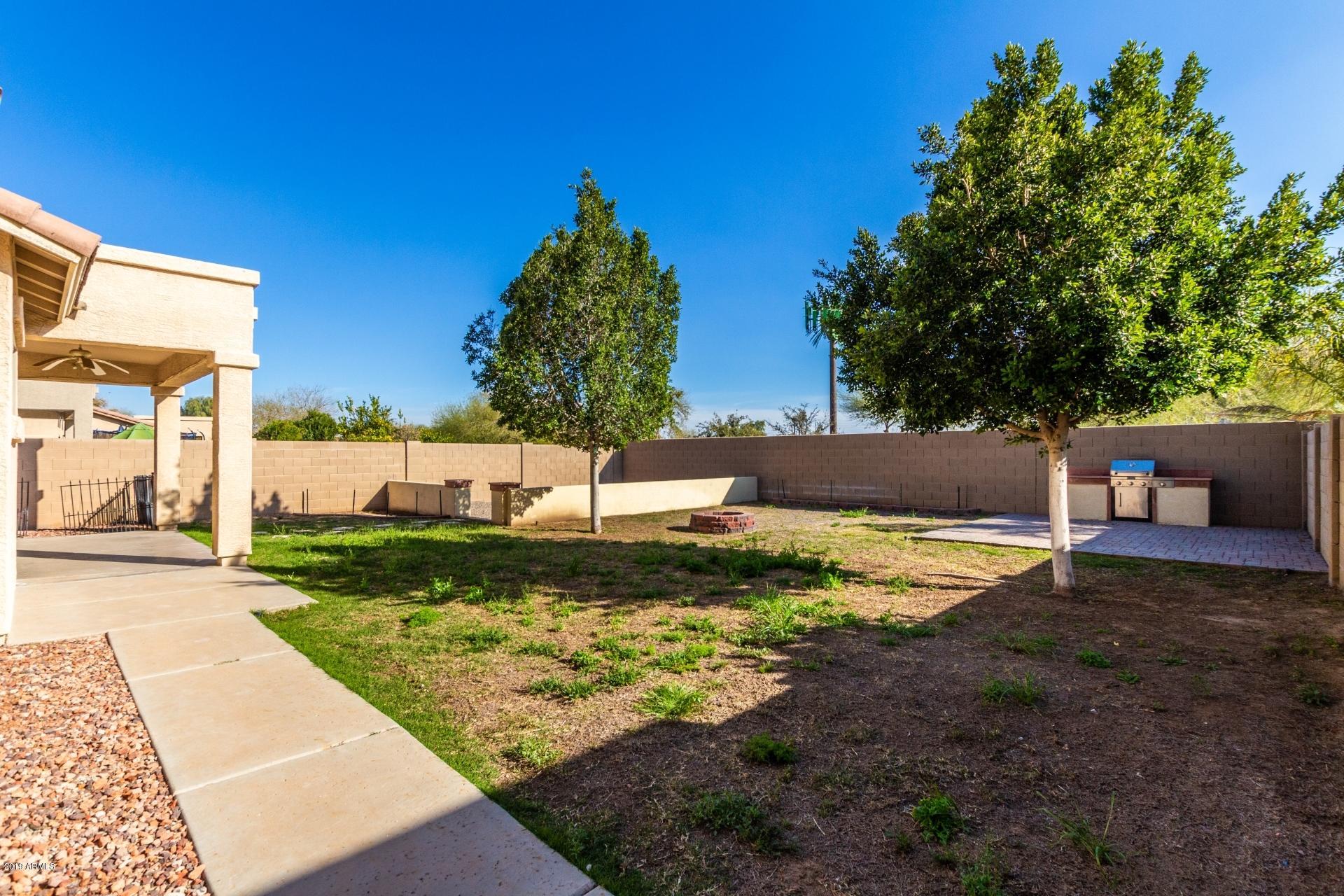 13781 West Redfield Road Surprise, AZ 85379 - Photo 19 of 21 0019-Redfield (20)