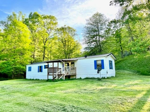 3407 McComas Branch Road Ona, WV 25545 - Photo 2 of 30 Gallery Image 2