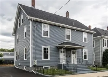 $3,800 | 127 Pond Street, Unit 1, Waltham, MA 02451