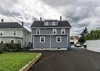 $3,800 | 127 Pond Street, Unit 1, Waltham, MA 02451