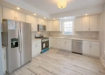 $3,800 | 127 Pond Street, Unit 1, Waltham, MA 02451