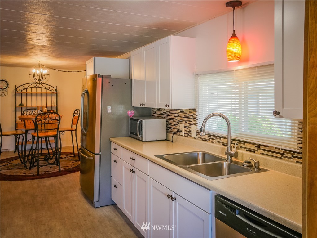 930 Trosper Road Southwest, Unit 79 Tumwater, WA 98512 - Photo 4 of 23