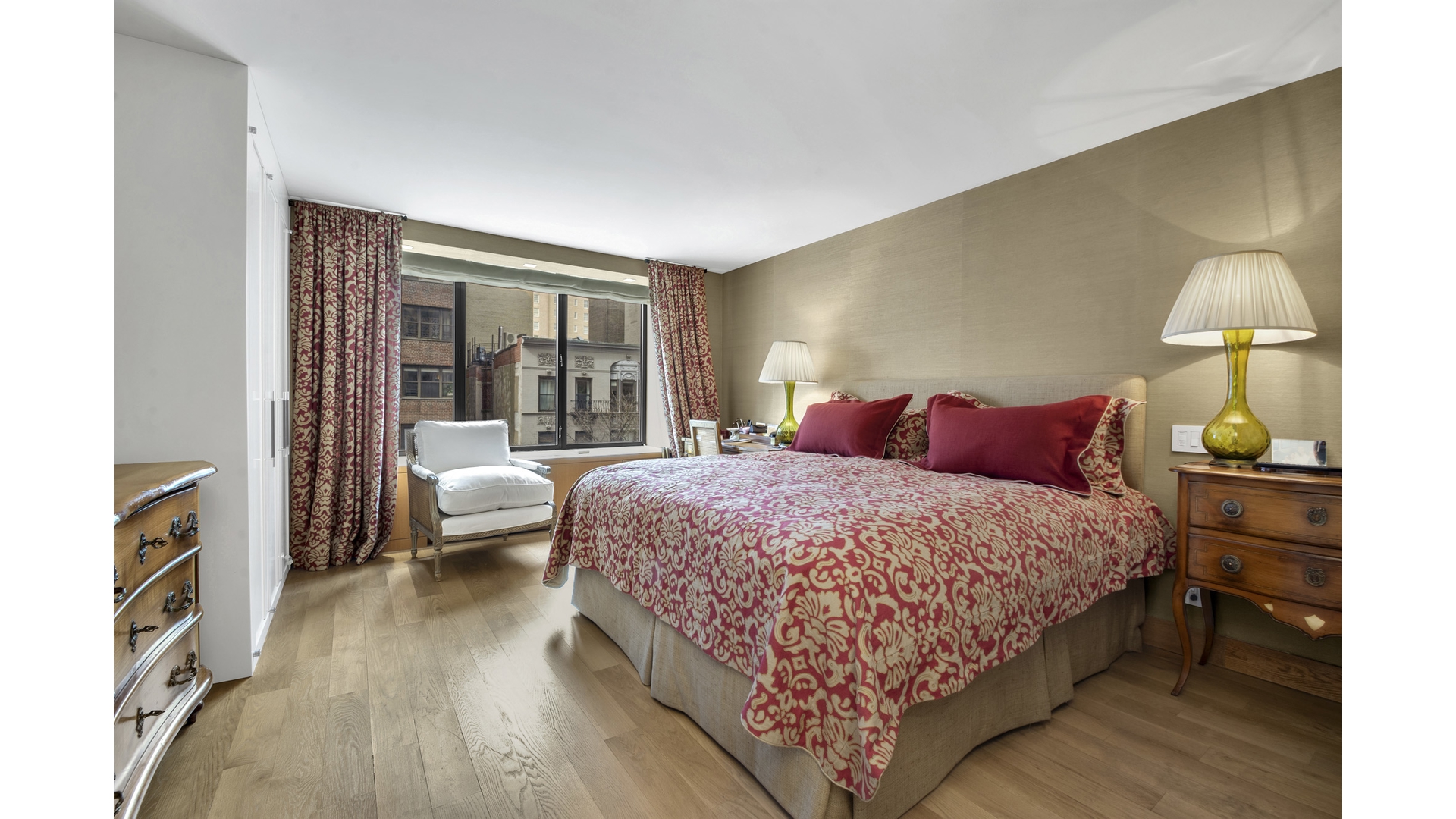 45 East 80th Street, Unit 6B Manhattan, NY 10075 - Photo 6 of 13