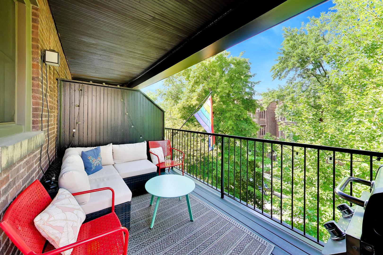 1415 West Rascher Avenue, Unit 302 Chicago, IL 60640 - Photo 12 of 33 Gallery Image 12