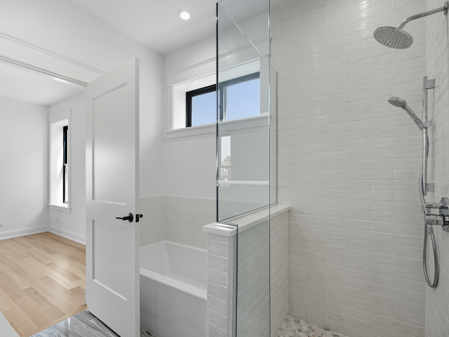 2471 North Clybourn Avenue, Unit 2 Chicago, IL 60614 - Photo 15 of 19