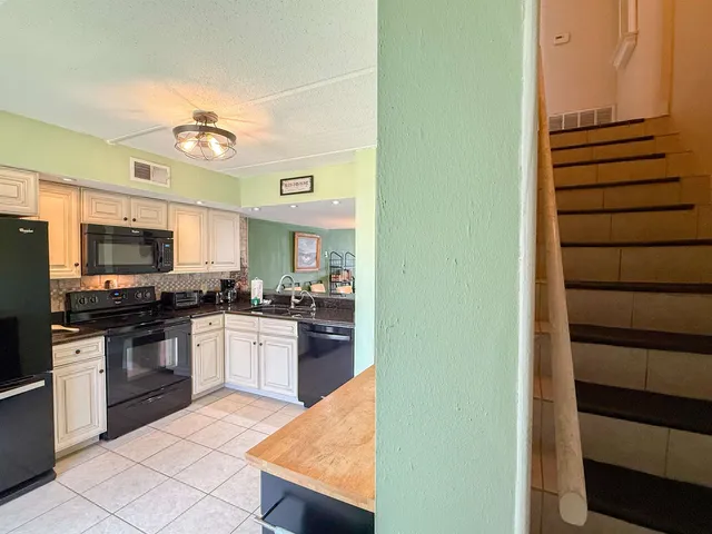 $714,900 | 240 West Gorrie Drive, Unit E4, Eastpoint, FL 32328