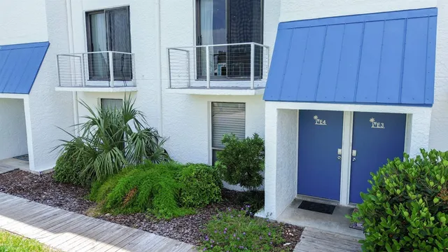 $714,900 | 240 West Gorrie Drive, Unit E4, Eastpoint, FL 32328