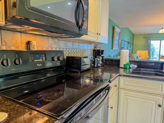 $714,900 | 240 West Gorrie Drive, Unit E4, Eastpoint, FL 32328