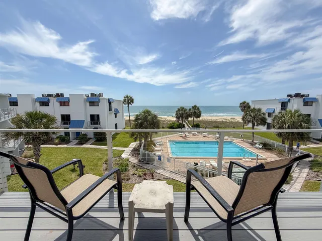 $714,900 | 240 West Gorrie Drive, Unit E4, Eastpoint, FL 32328