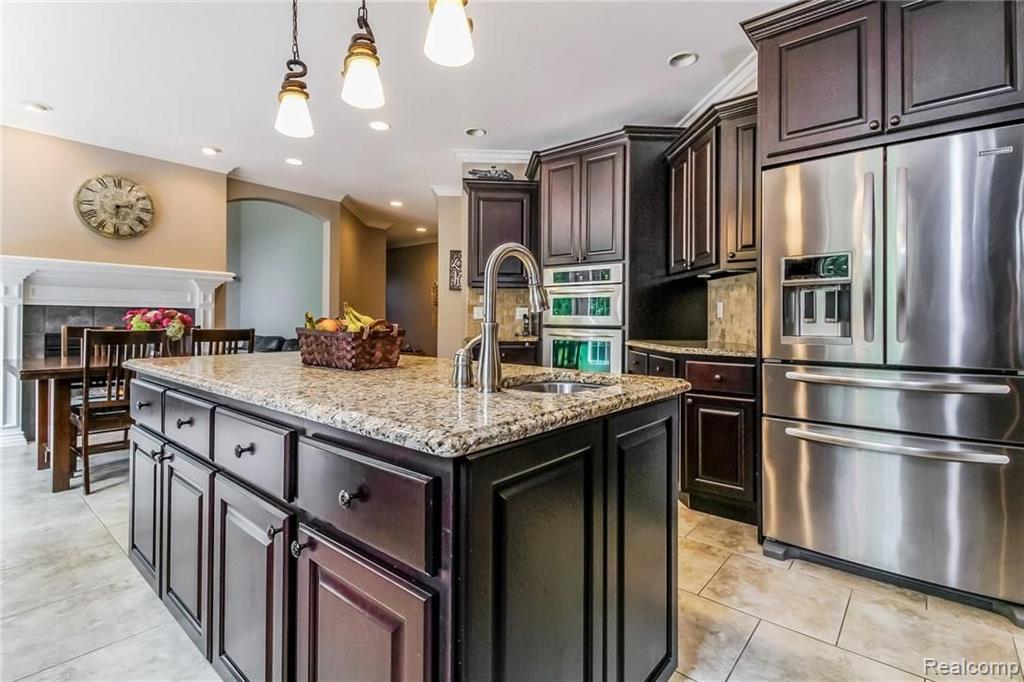 4906 Stonehenge Drive Rochester, MI 48306 - Photo 16 of 53