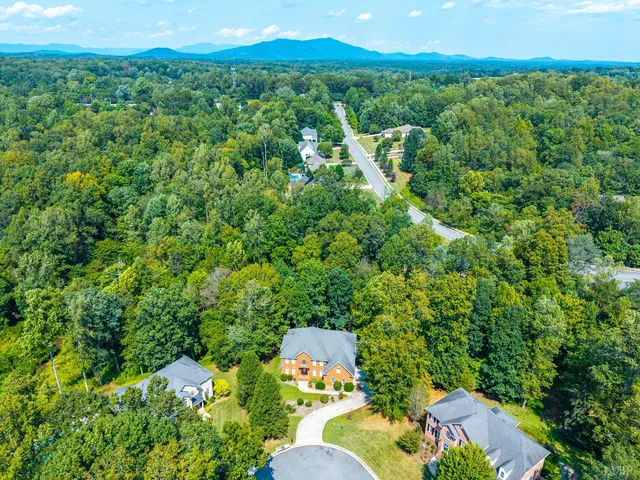 $710,000 | 105 Raven Stone Court, Lynchburg, VA 24503