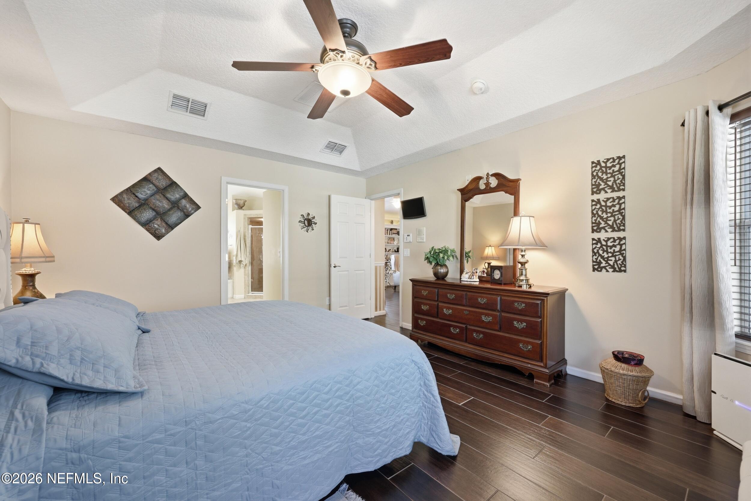 684 Chestwood Chase Drive Orange Park, FL 32065 - Photo 11 of 54 the real estateographers_010