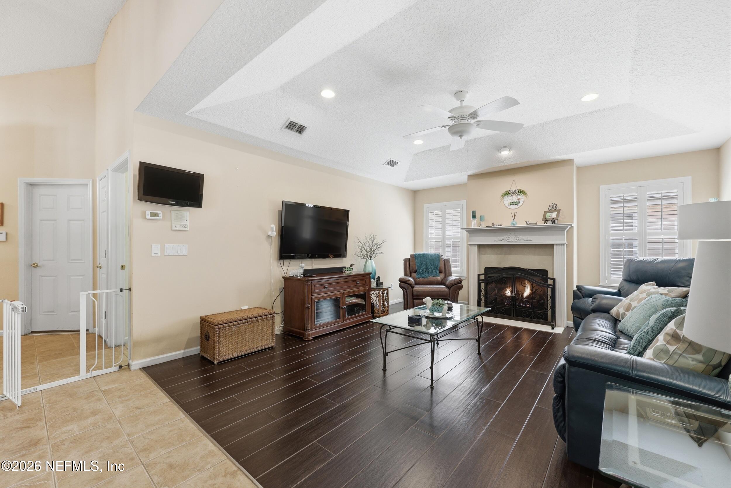 684 Chestwood Chase Drive Orange Park, FL 32065 - Photo 24 of 54 the real estateographers_023