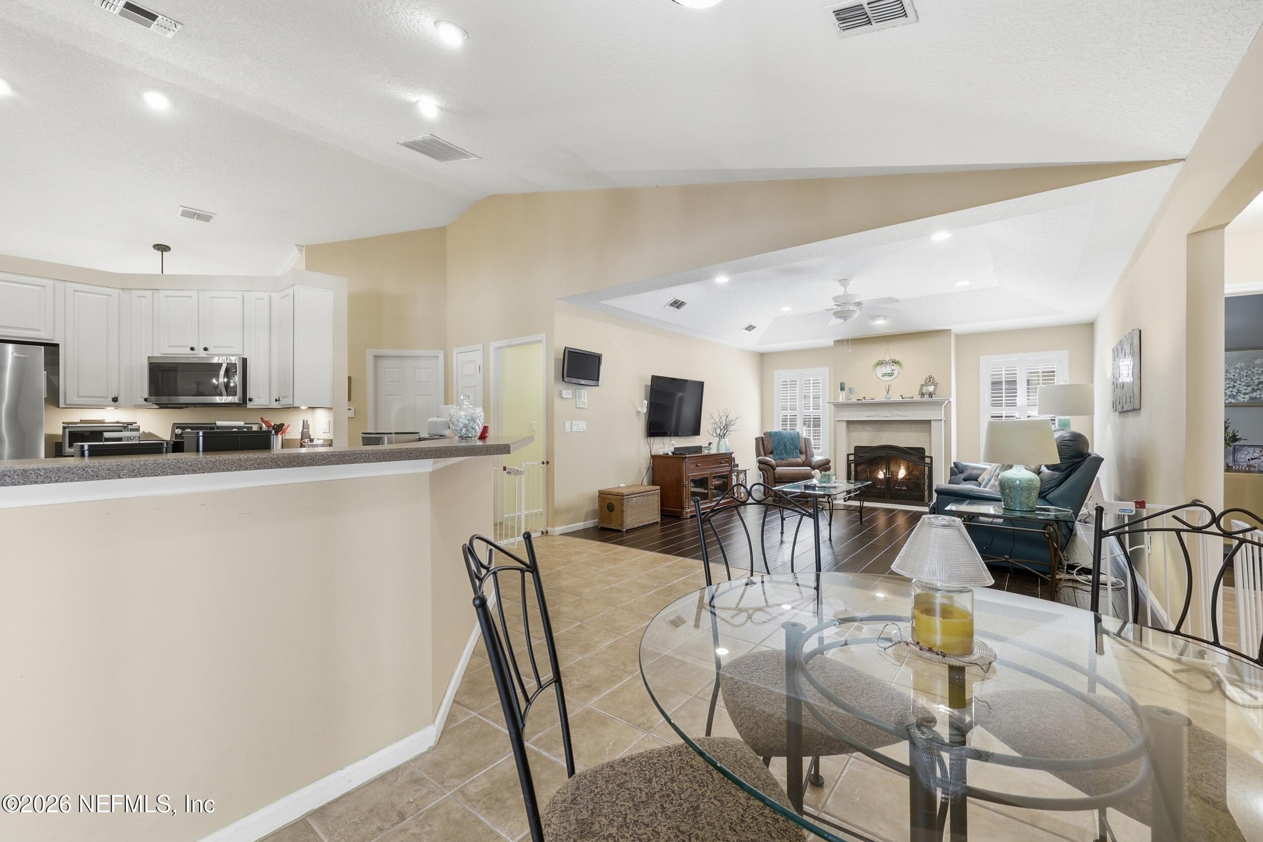 684 Chestwood Chase Drive Orange Park, FL 32065 - Photo 28 of 54 the real estateographers_027