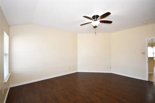 $2,300 | 4171 Freedom Lane, Frisco, TX 75033