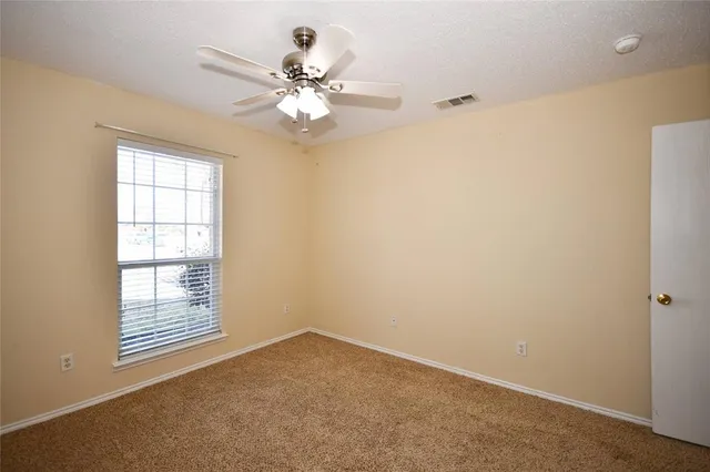 $2,300 | 4171 Freedom Lane, Frisco, TX 75033